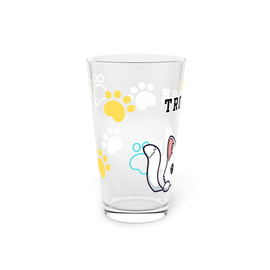 Short hair white cat Tiny Trouble Pint Glass